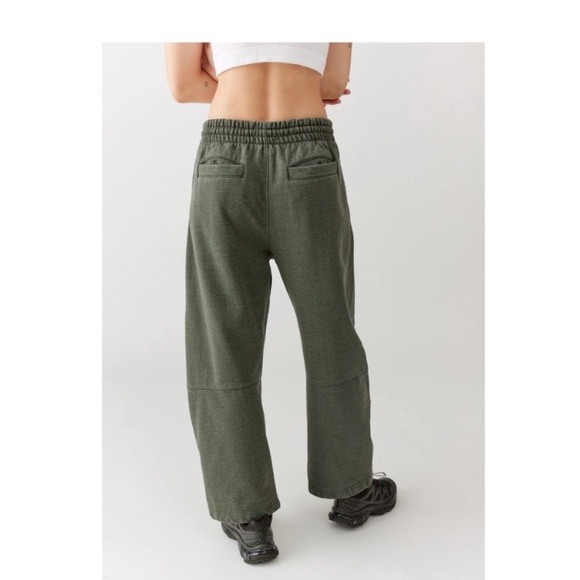 NWT Urban Outfitters BDG Bowed Trouser Silhouette Sweatpant size S - Picture 5 of 15